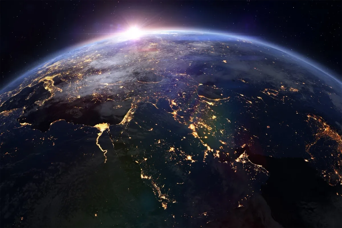 Status Inversion: A Strange World